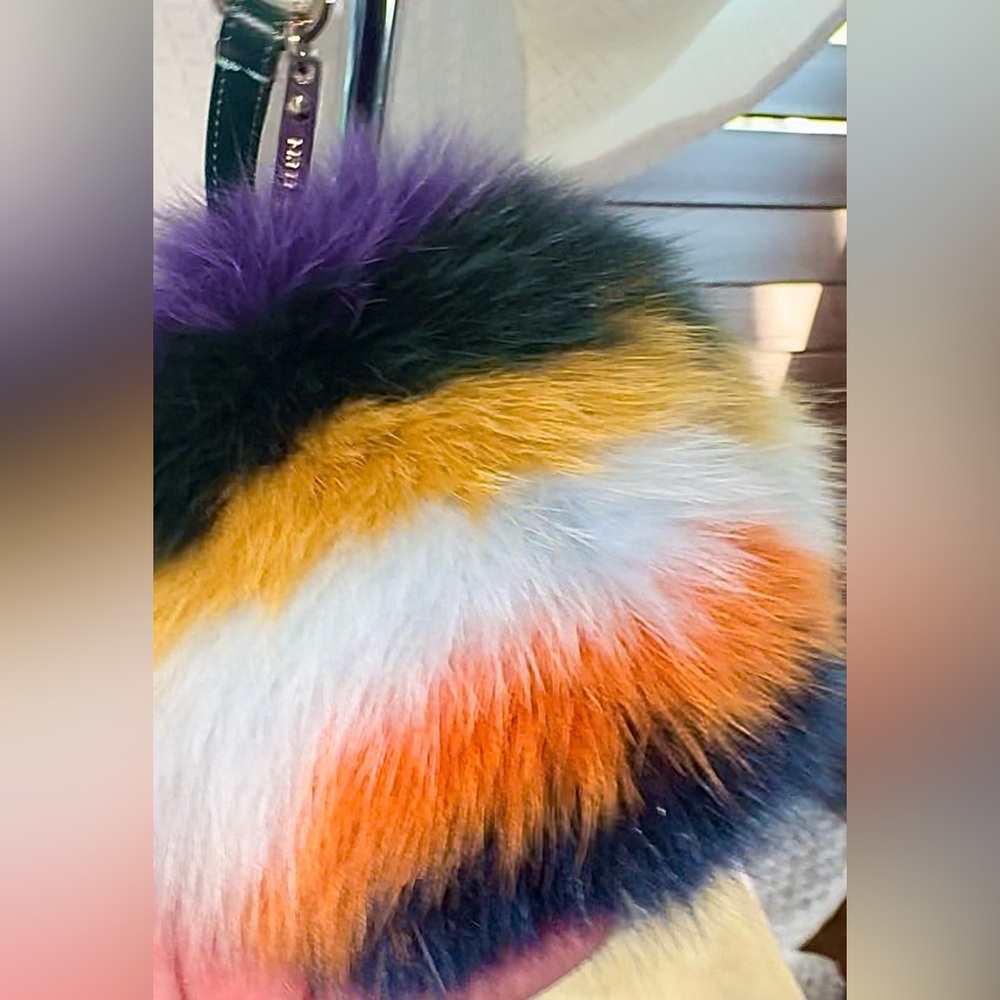 NWOT Authentic Fendi Multicolored Stripe XL Genuine Fox Fur Bag Charm - Picture 3 of 10